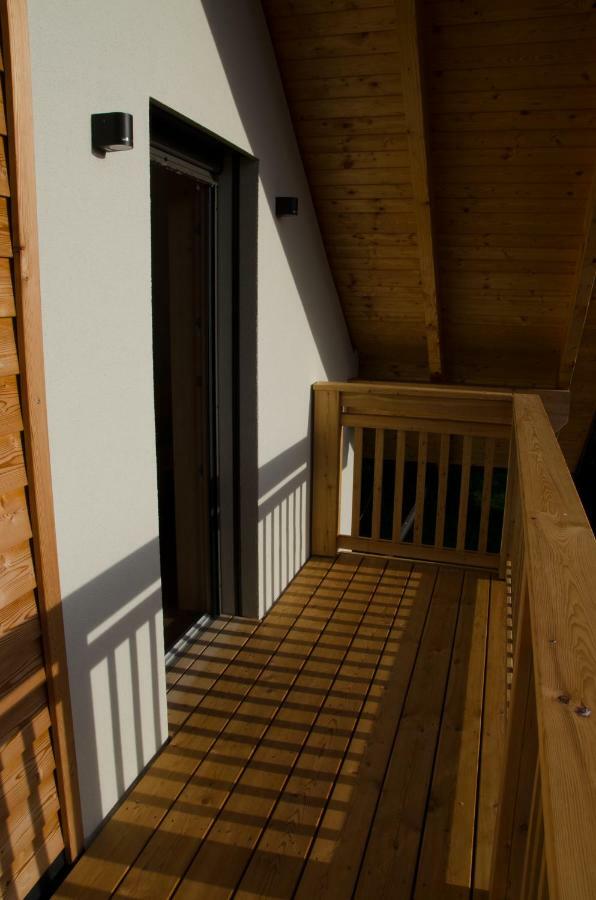 Apartmaji Rajska Ptica Блед Екстериор снимка