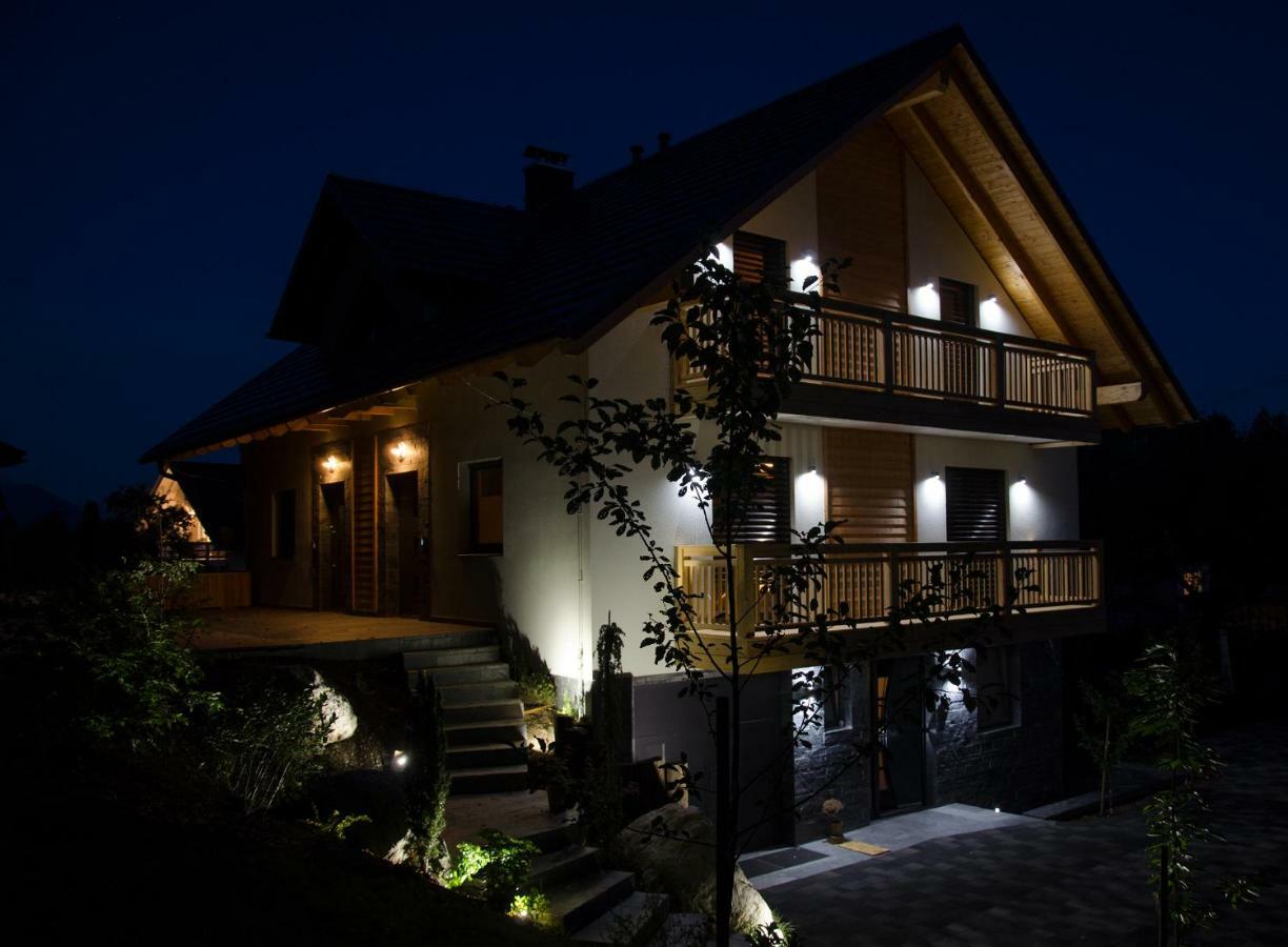 Apartmaji Rajska Ptica Блед Екстериор снимка