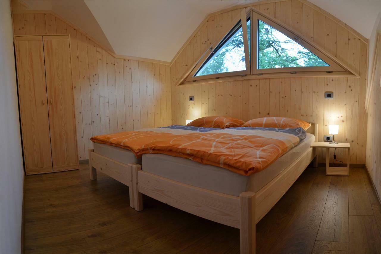 Apartmaji Rajska Ptica Блед Екстериор снимка